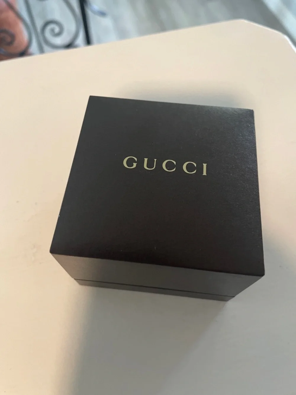 Gucci Gold Interlocking G Drop Chain Earrings - Picture 2 of 5